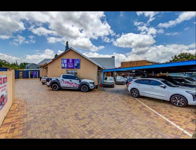 BUSINESS FOR SALE IN KEMPTON PARK EXT 04